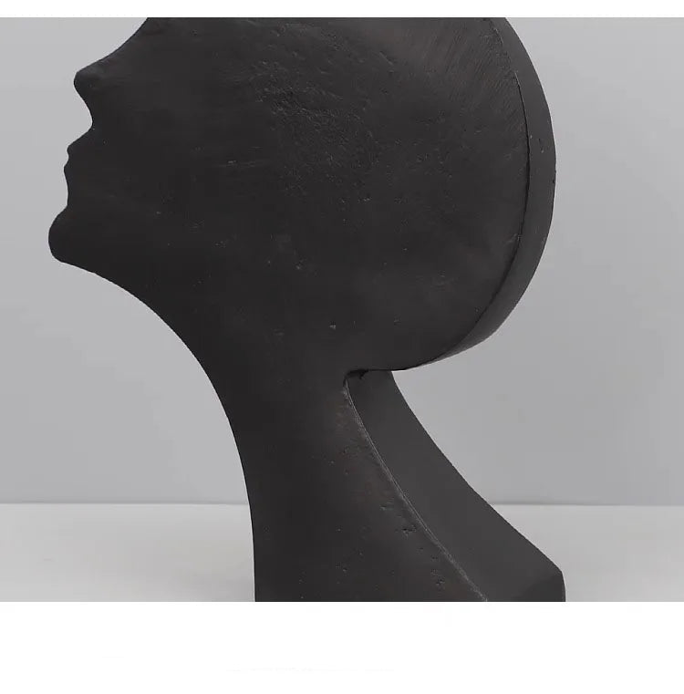 Escultura de acróbata de hierro fundido Grace in Motion para interiores modernos