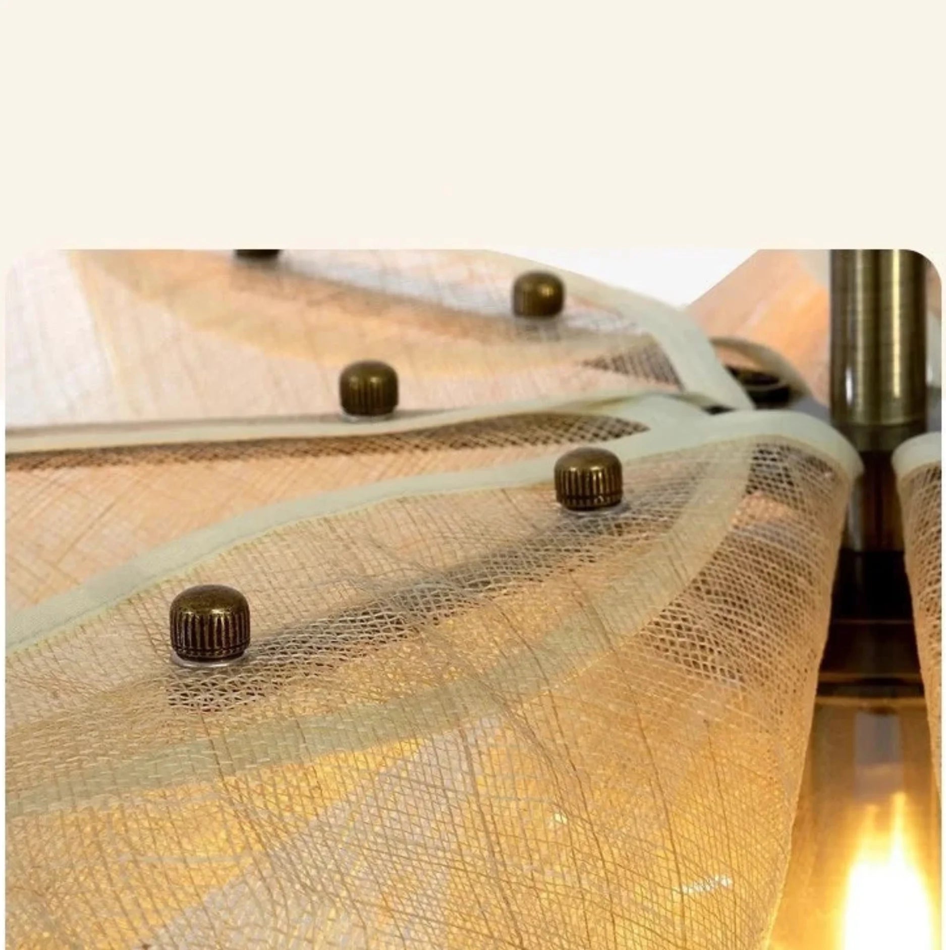 Linen shade 