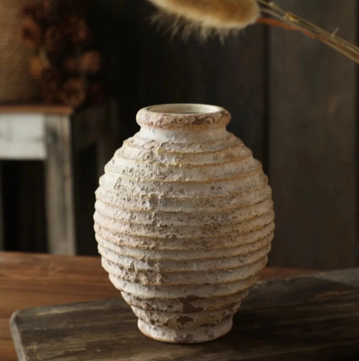 Ribbed vase