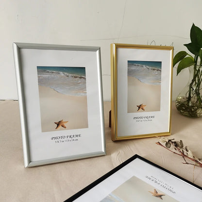 LumeFrame Aluminium Wall Photo Frame with Clear Plexiglass Cover
