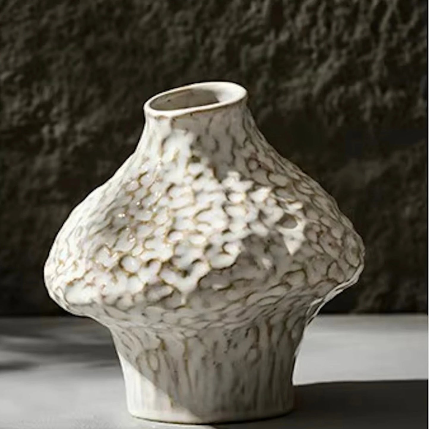 Textured ceramic vase 