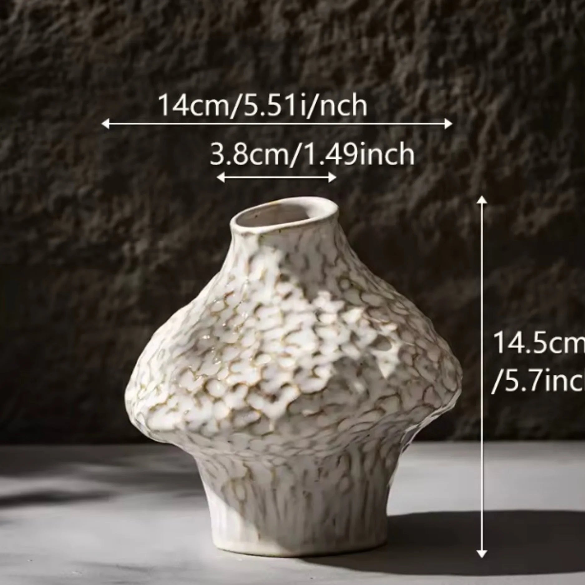 Textured vase ceramic